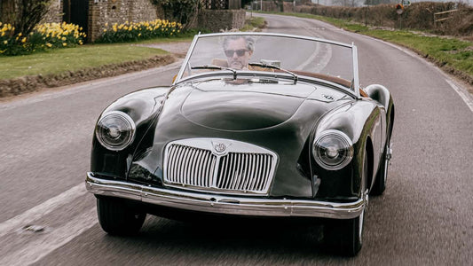 El MGB V8 LE60: Renovación Clásica con Potencia Contemporánea