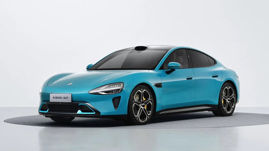 El CEO de Ford sorprende al probar un vehículo eléctrico de la competencia