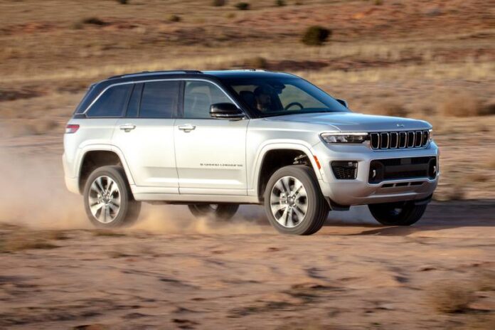 Otra vez !! Jeep debe de retirar cientos de miles de Grand Cherokee en todo el mundo