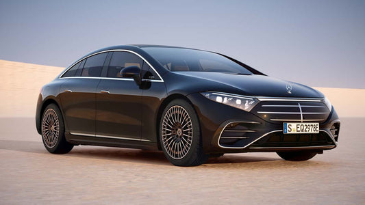 Mercedes-Benz anuncia grandes descuentos para su línea EQ en 2026