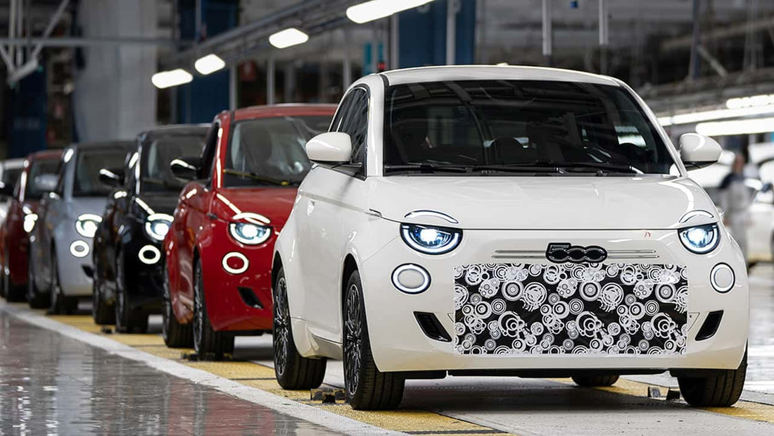 El Regreso del Fiat 500 con Motor de Combustión: Una Opción Clásica y Moderna