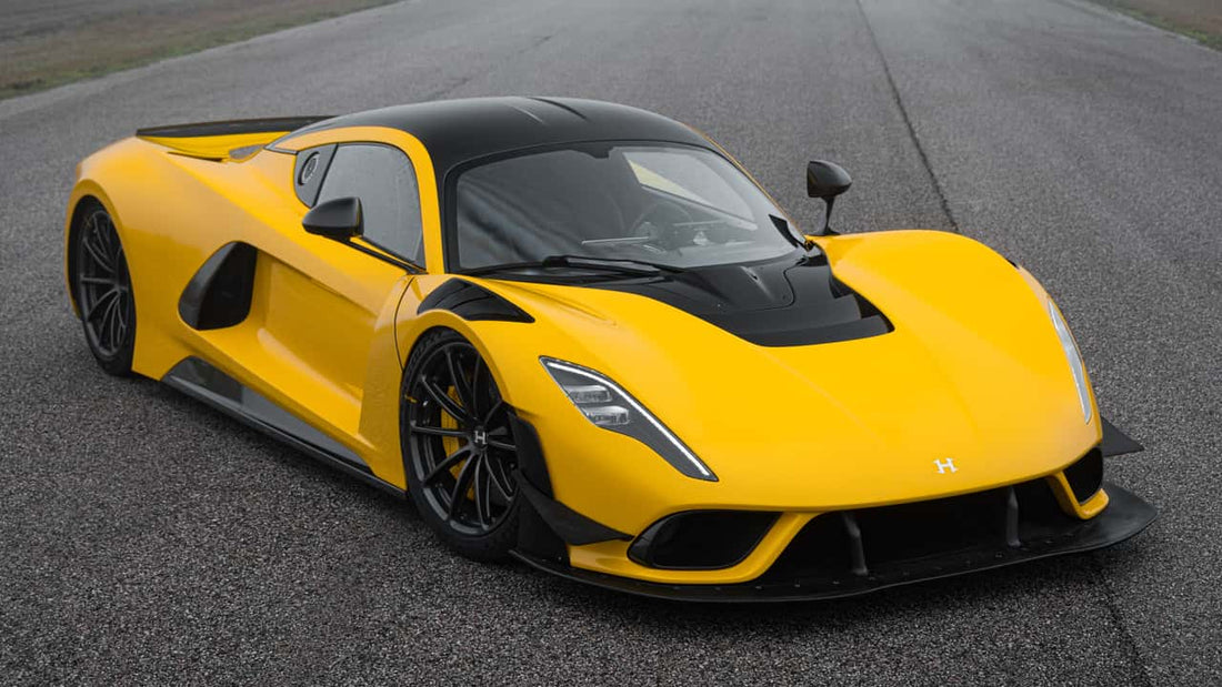 Hennessey Venom F5 Evolution: La cúspide de la ingeniería automotriz.