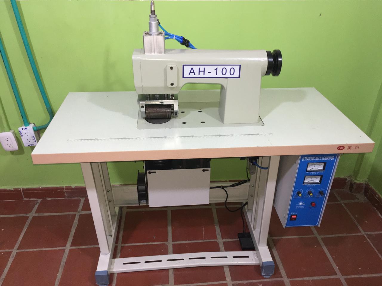 Maquina de Coser por Ultrasonido AH-100
