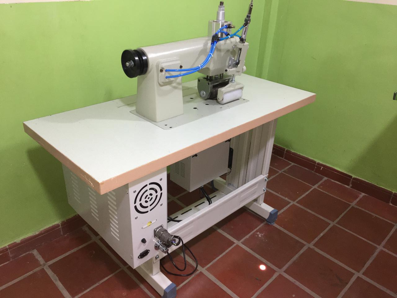 Maquina de Coser por Ultrasonido AH-100